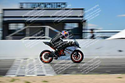 media/Mar-25-2024-Moto Forza (Mon) [[8d4319bd68]]/3-Intermediate Group/Session 4 (Front Straight Speed Pans)/